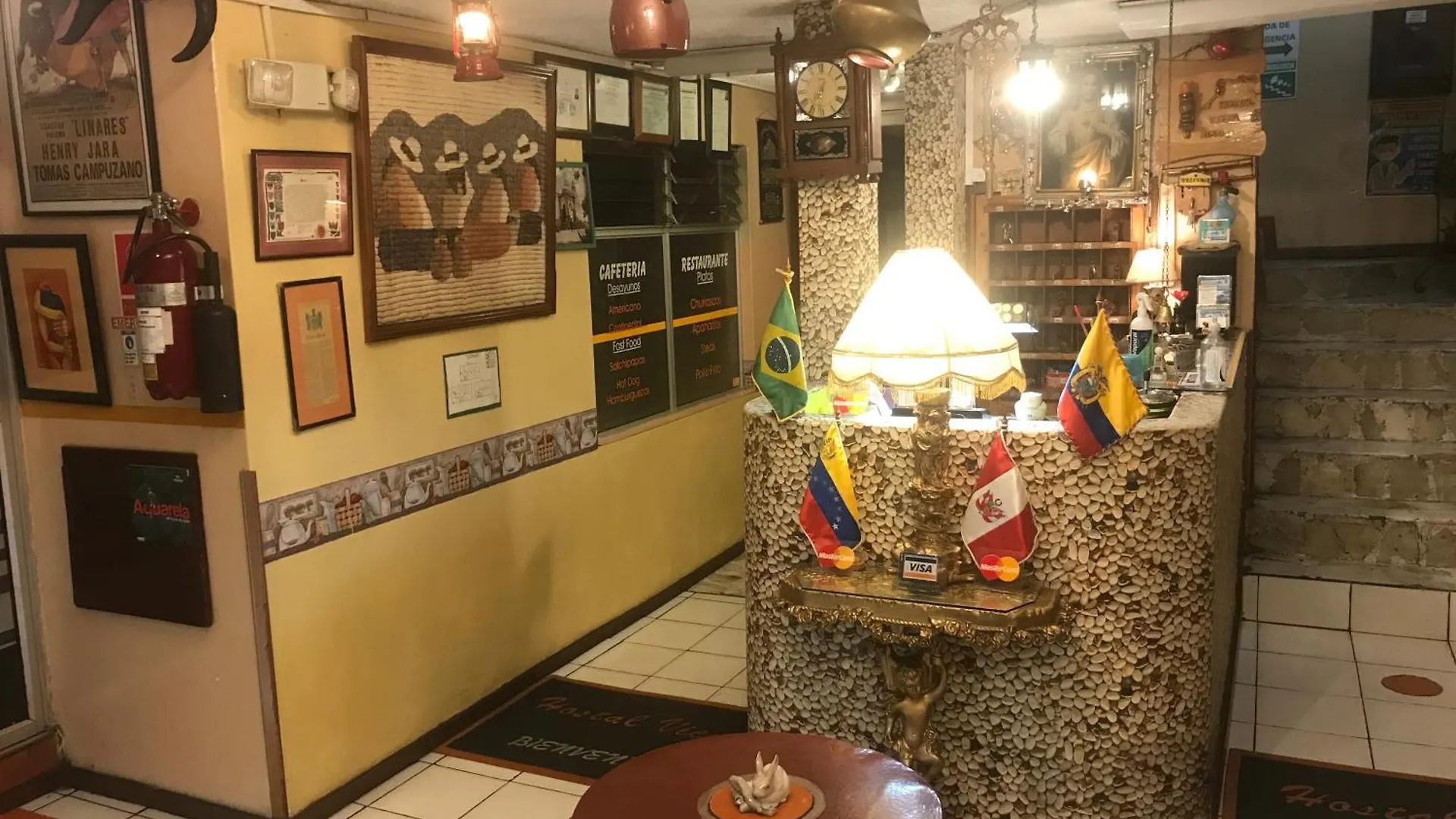 Hostal Viena Quito 0*,  Ekvador